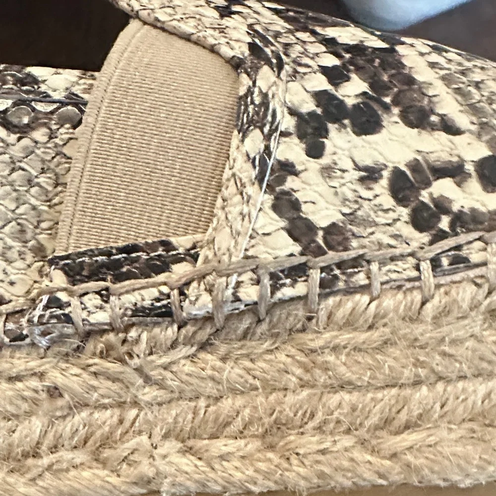 Circus by Sam Edelman espadrille animal print Snake Loafers